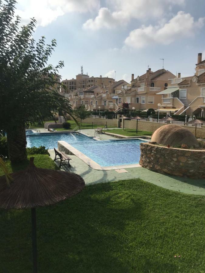 Apartamento Casa Jones Torrevieja Exterior foto